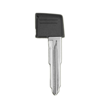 EMERGENCY KEY  ( MITSUBISHI OUTLANDER ) 